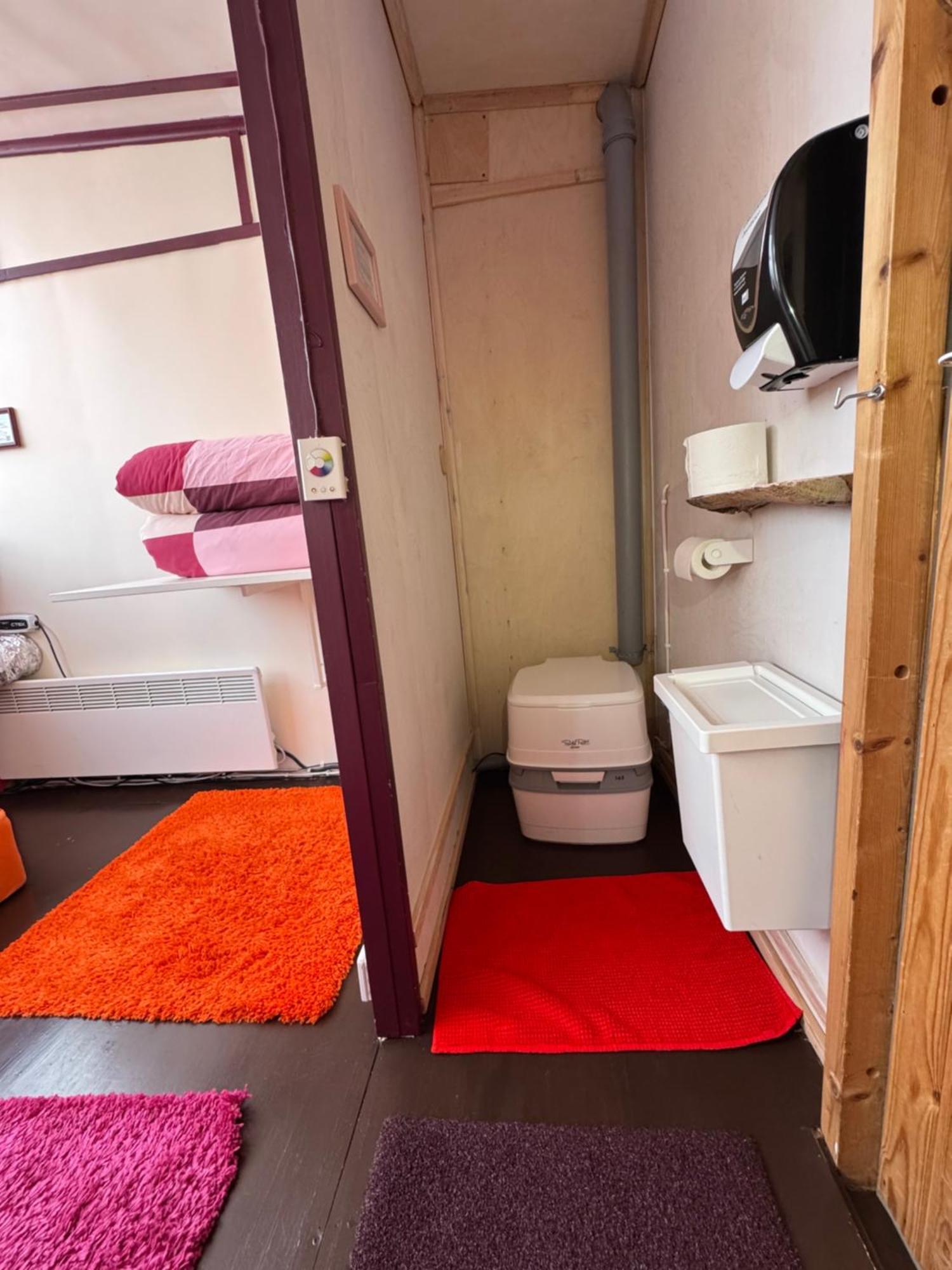 Lake Inari Mobile Cabins المظهر الخارجي الصورة